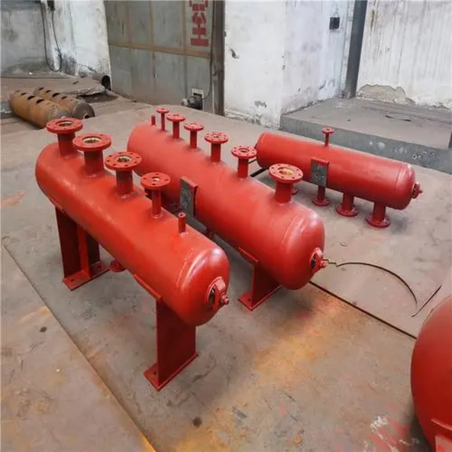 东兴分集水器安装高度